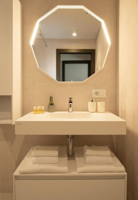 ברגמו Cicerone Apartment מראה חיצוני תמונה